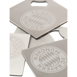 FC Bayern München Metalluntersetzer mit integriertem Flaschenöffner 4er-Set Untersetzer FCB